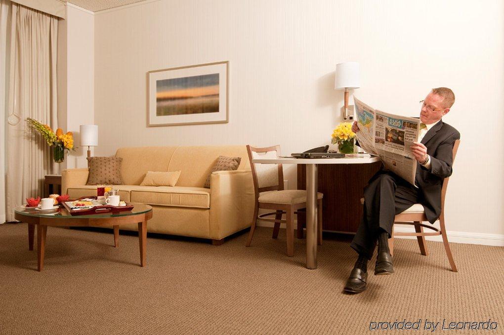 Intercontinental Suites Hotel Cleveland By Ihg Pokoj fotografie